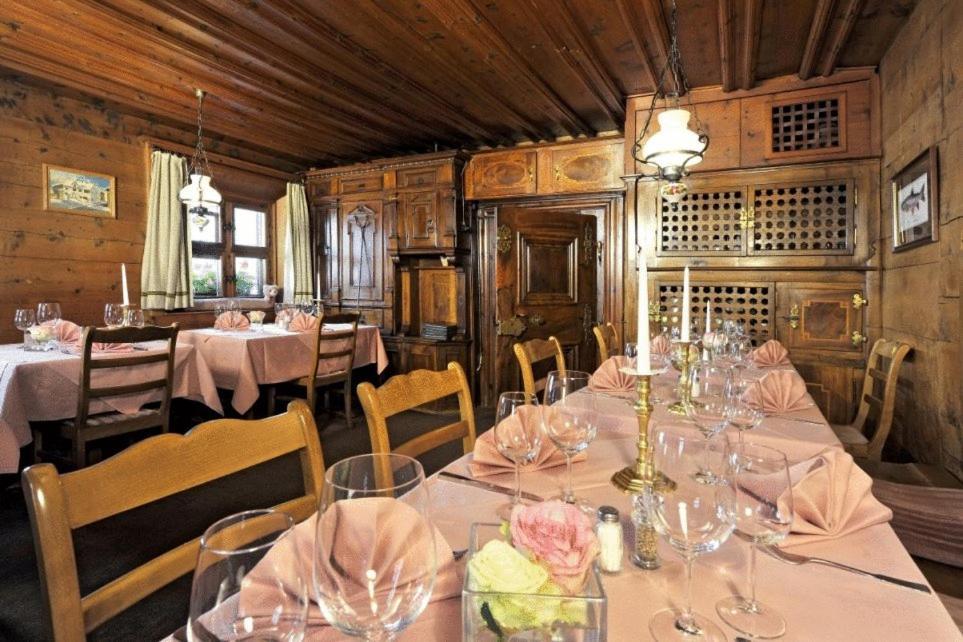 Hotel Arturo Celerina/Schlarigna Buitenkant foto