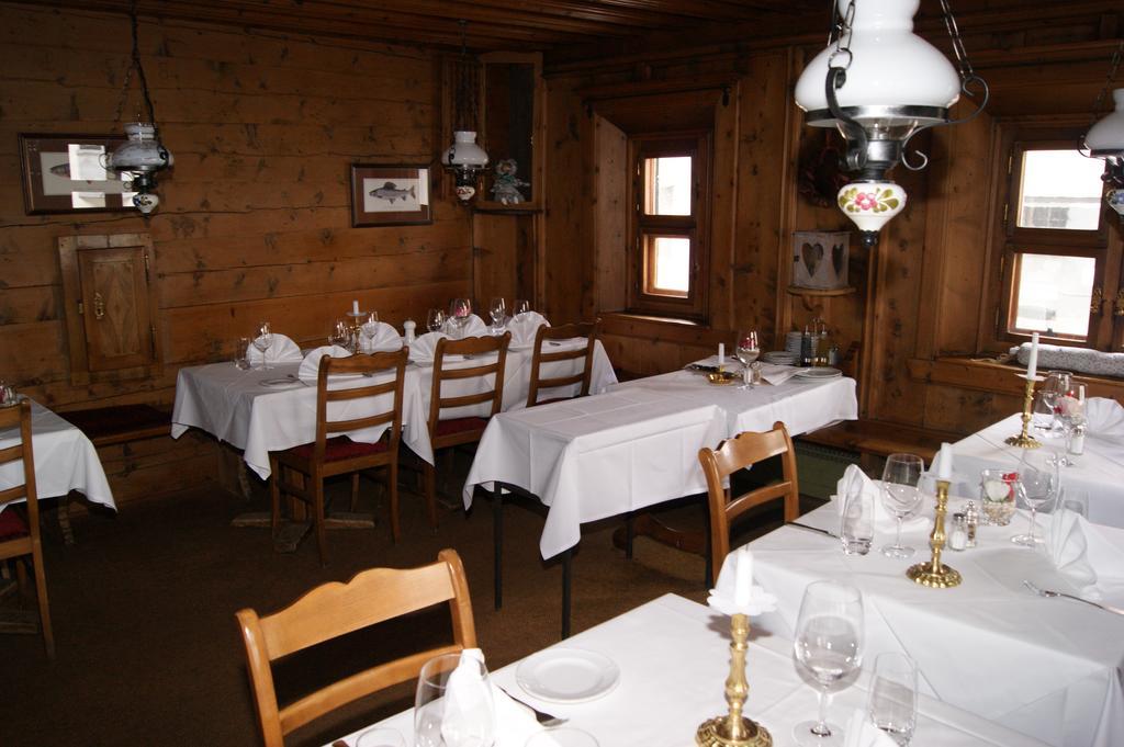 Hotel Arturo Celerina/Schlarigna Buitenkant foto