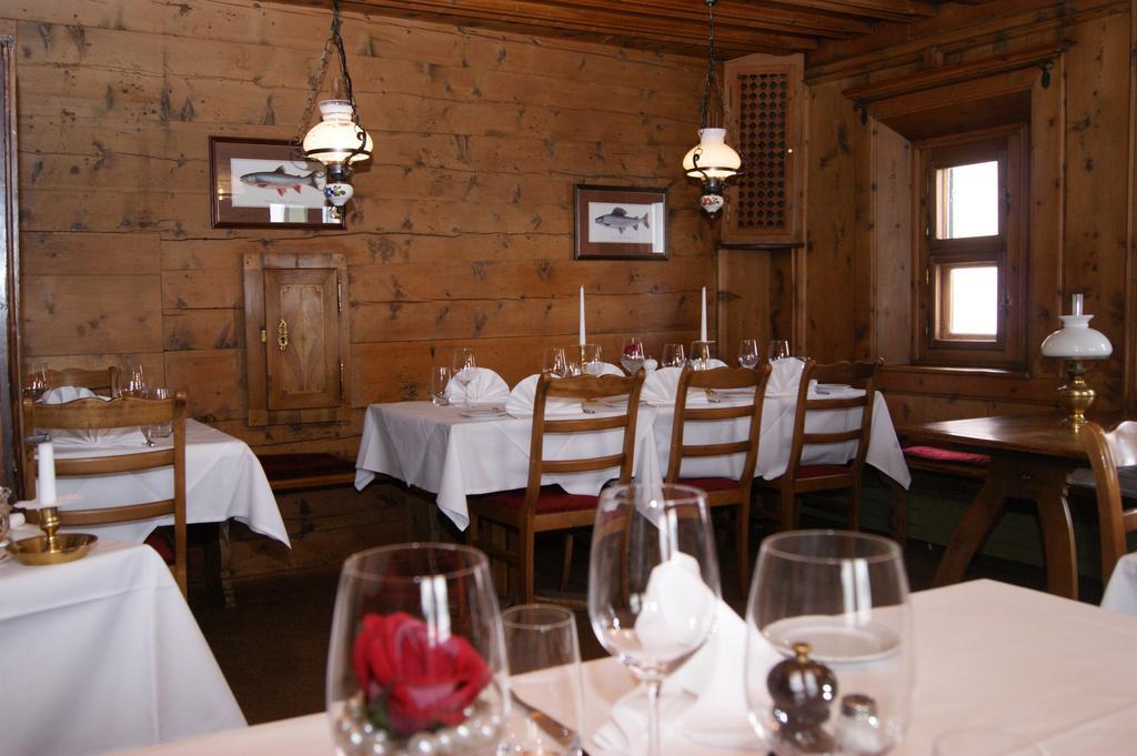 Hotel Arturo Celerina/Schlarigna Buitenkant foto