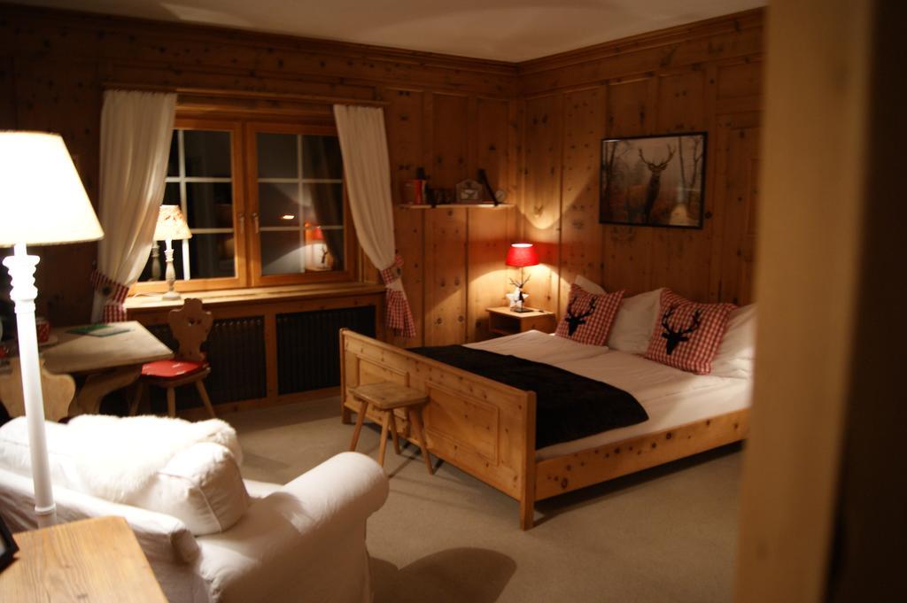 Hotel Arturo Celerina/Schlarigna Buitenkant foto